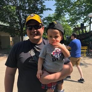 Meet your Posher, Troy